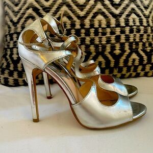 Strappy silver forever 21 heels only worn once for Halloween